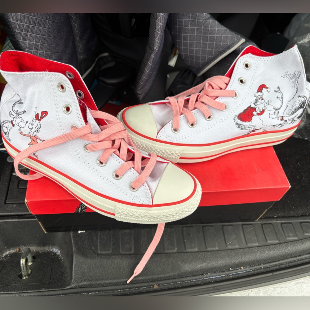 De Seuss Grinch Converse